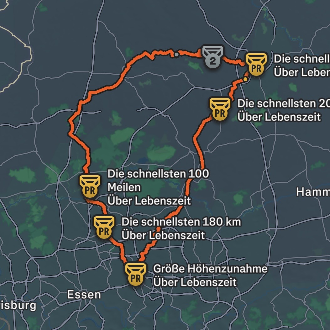 Kartenausschnitt der 200-km-Radtour von Bochum nach Münster und zurück, mit mehreren Bestwert-Abzeichen entlang der Strecke
